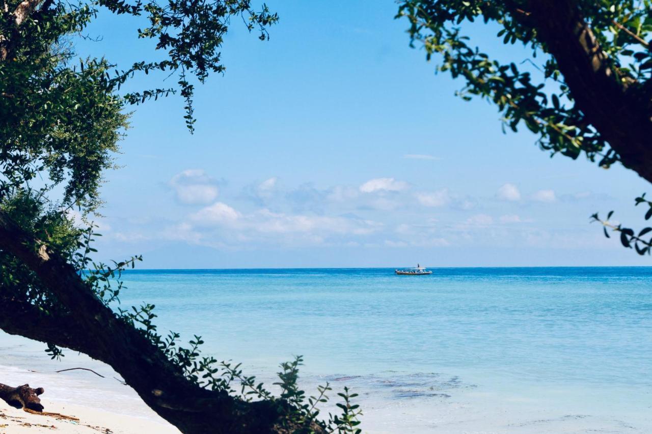 Villa Sunset Beach ギリ・トラワンガン エクステリア 写真
